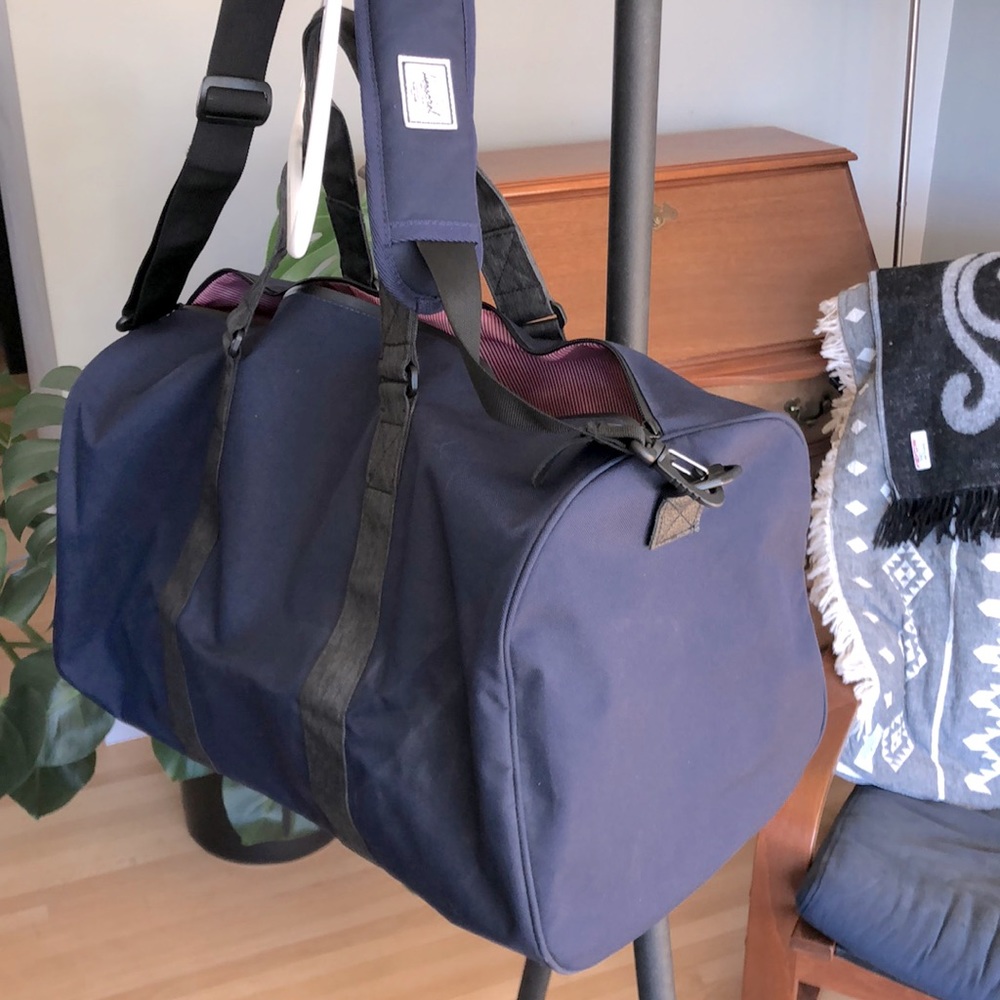 Herschel - Navy & Grey - Duffle Bag